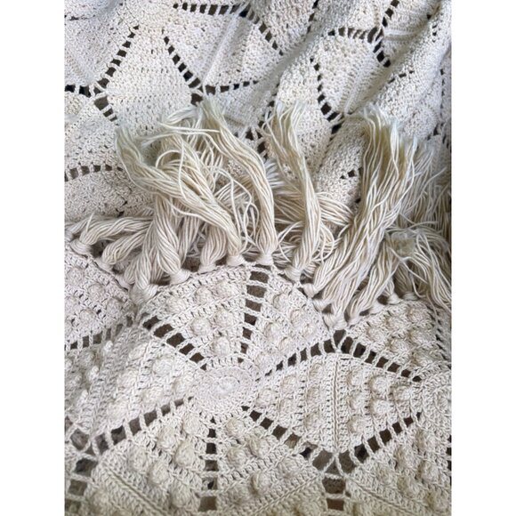 Antique 1930s Thread Cotton Crochet BedSpread star Pattern Fringe 98 x 81" - Picture 10 of 16
